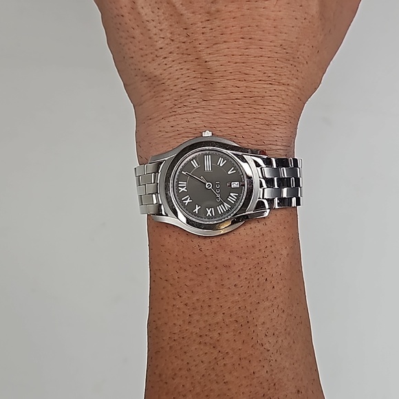 Authentic Gucci Watch 5500M Dial Quartz Silver  Gray Link Date Watch - Picture 12 of 14